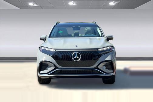 MANUFAKTUR Alpine Grey 2026 Mercedes-Benz EQS 400 400