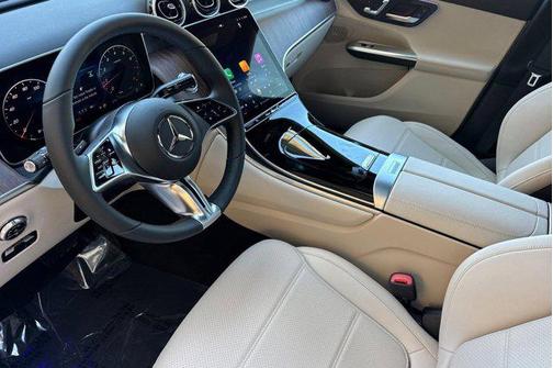 Polar White 2026 Mercedes-Benz GLC 300 4MATIC