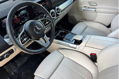 2023 Mercedes-Benz EQB 300 4MATIC