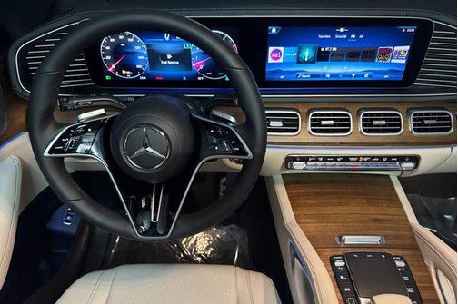 2025 Mercedes-Benz GLS 450 4MATIC