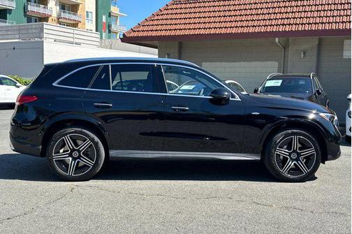 2025 Mercedes-Benz GLC 350e Base
