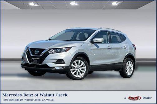 Brilliant Silver Metallic 2022 Nissan Rogue Sport SV