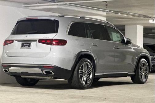 2026 Mercedes-Benz GLS 450 4MATIC