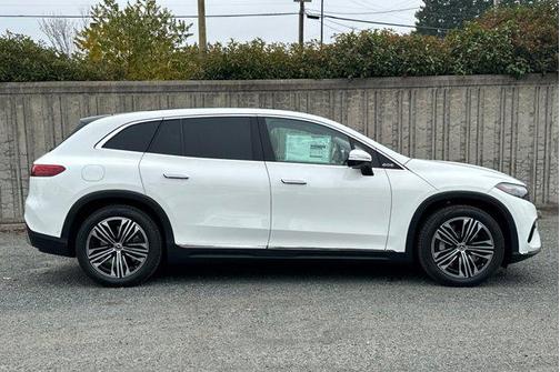 2026 Mercedes-Benz EQS 400 400