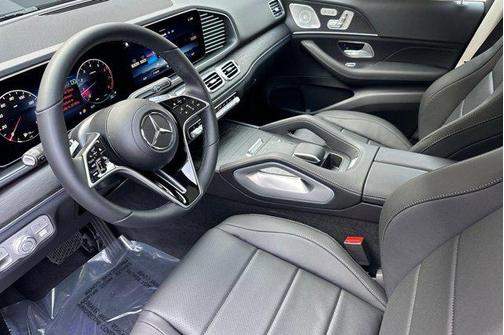 MANUFAKTUR Alpine Grey 2026 Mercedes-Benz GLE 450 4MATIC