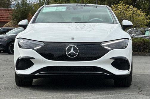 2026 Mercedes-Benz EQE 320+ 320+