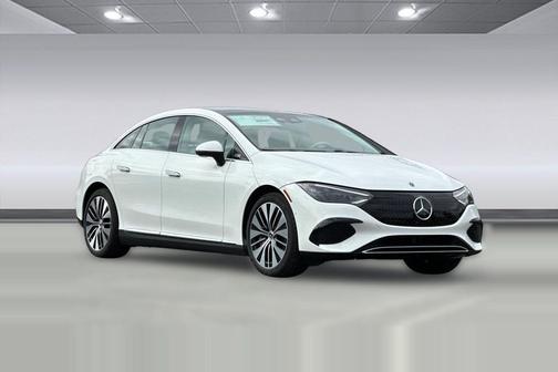 Polar White 2026 Mercedes-Benz EQE 320+ 320+