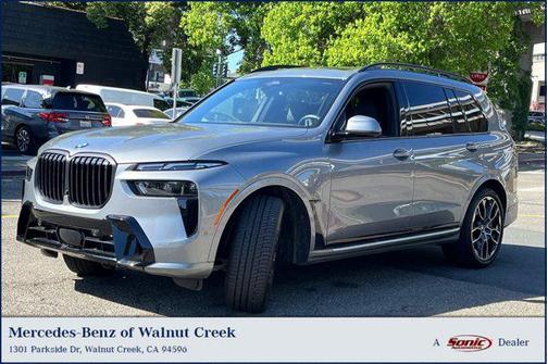 Skyscraper Grey Metallic 2024 BMW X7 xDrive40i