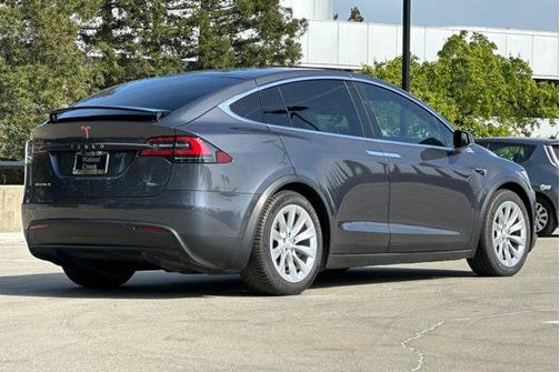 2018 Tesla Model X 75D