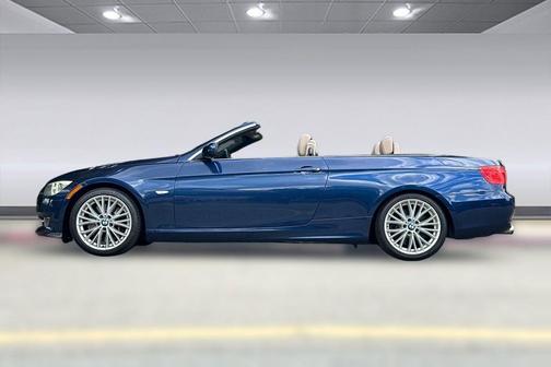 Blue 2011 BMW 335 335i