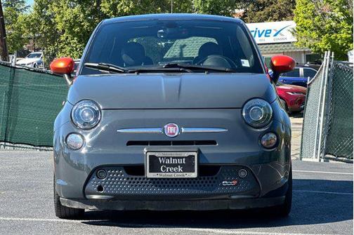 2018 FIAT 500e Battery Electric