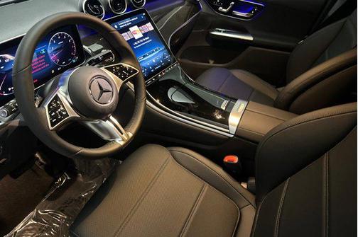 2026 Mercedes-Benz GLC 300 Base