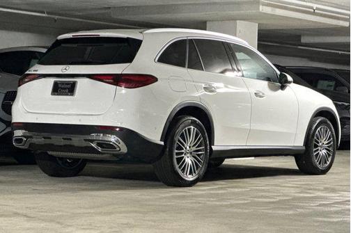 2026 Mercedes-Benz GLC 300 Base