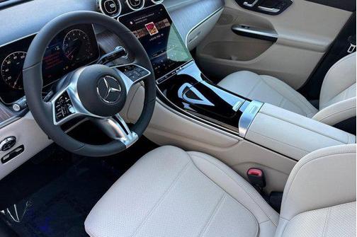 Polar White 2026 Mercedes-Benz GLC 300 4MATIC
