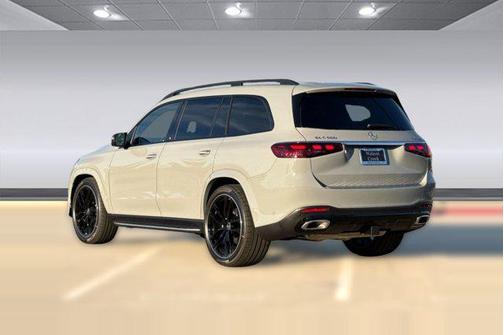 MANUFAKTUR Alpine Grey 2026 Mercedes-Benz GLS 580 4MATIC