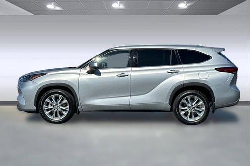 2022 Toyota Highlander Limited