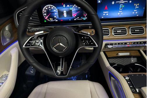 2025 Mercedes-Benz GLS 450 4MATIC