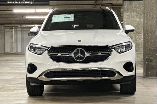 2026 Mercedes-Benz GLC 300 Base