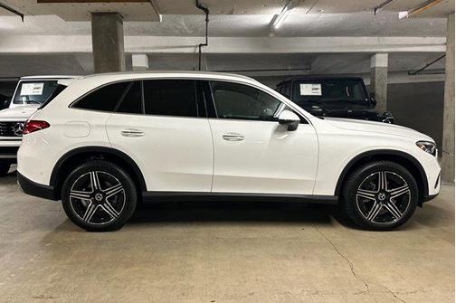 2026 Mercedes-Benz GLC 300 Base