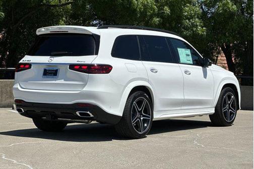 2025 Mercedes-Benz GLS 450 4MATIC