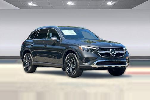 Graphite Grey Metallic 2026 Mercedes-Benz GLC 300 4MATIC