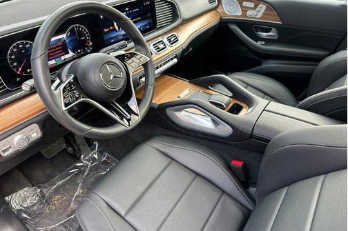 2025 Mercedes-Benz GLE 450e 4MATIC