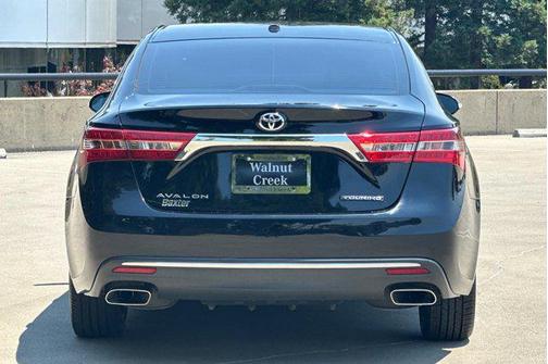 2016 Toyota Avalon Touring