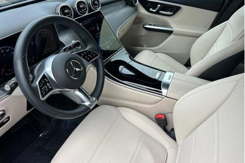 2025 Mercedes-Benz GLC 350e Base