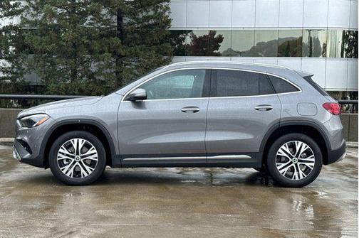 2025 Mercedes-Benz GLA 250 4MATIC