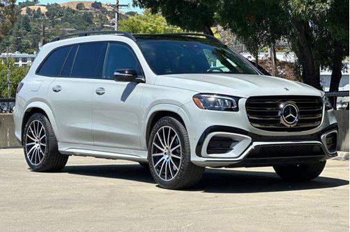 2025 Mercedes-Benz GLS 450 4MATIC