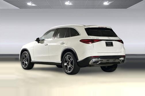 Polar White 2026 Mercedes-Benz GLC 300 4MATIC