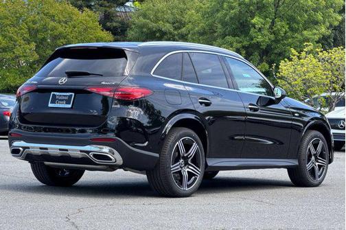 2025 Mercedes-Benz GLC 350e Base