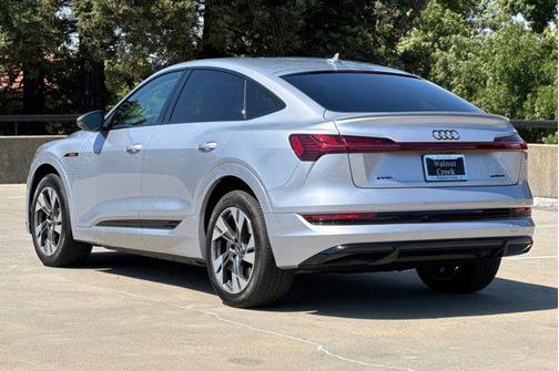 2022 Audi e-tron Sportback S line Premium