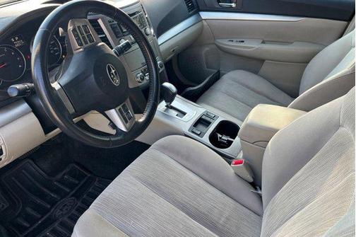 2013 Subaru Outback 2.5i Premium