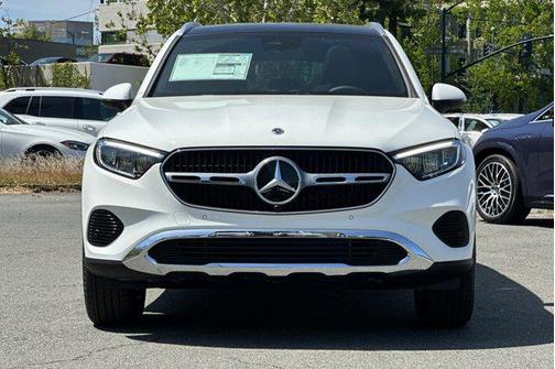 2025 Mercedes-Benz GLC 350e Base