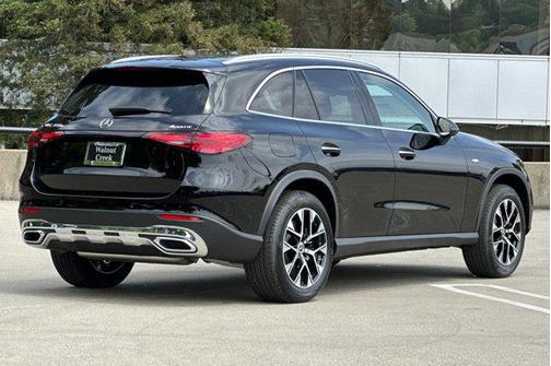 2025 Mercedes-Benz GLC 350e Base