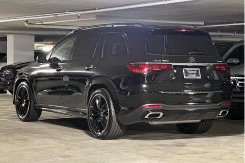 2026 Mercedes-Benz GLS 450 4MATIC