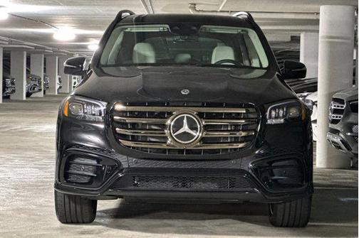 2026 Mercedes-Benz GLS 450 4MATIC