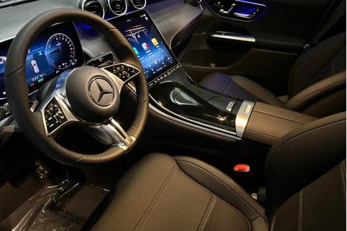 2025 Mercedes-Benz GLC 350e Base