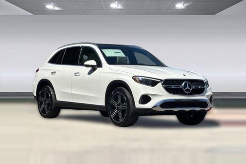Polar White 2026 Mercedes-Benz GLC 300 4MATIC