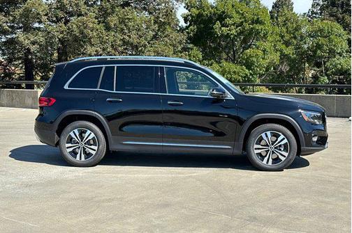 2025 Mercedes-Benz GLB 250 Base