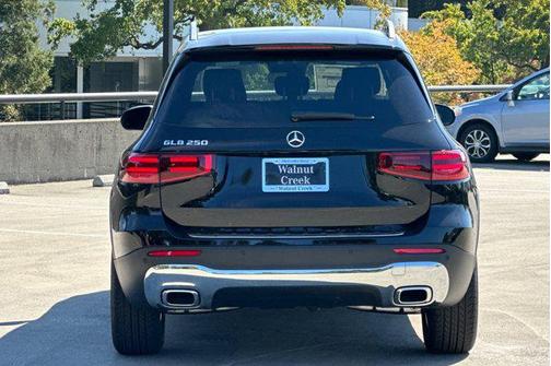2025 Mercedes-Benz GLB 250 Base