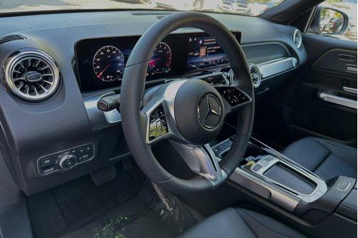 2025 Mercedes-Benz GLB 250 Base