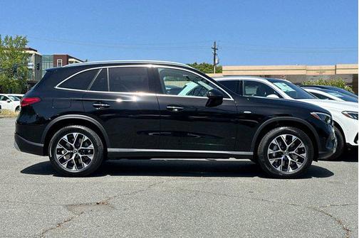 2025 Mercedes-Benz GLC 350e Base