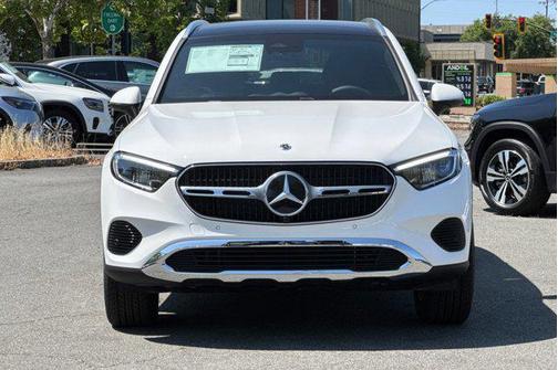 2025 Mercedes-Benz GLC 350e Base