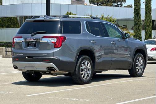 2021 GMC Acadia AWD SLT