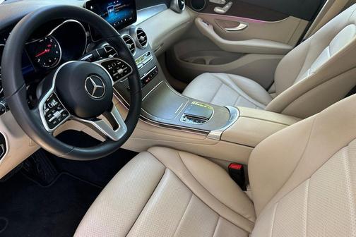 Polar White 2022 Mercedes-Benz GLC 300 4MATIC