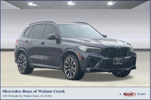 2022 BMW X5 M Base