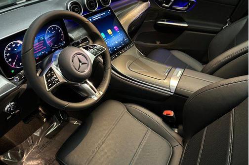 2026 Mercedes-Benz GLC 300 4MATIC