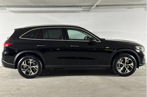 2025 Mercedes-Benz GLC 350e Base